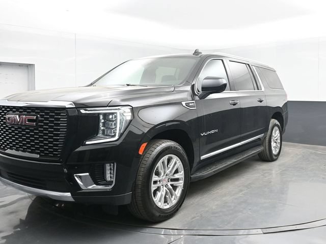 Used 2023 GMC Yukon XL SLT w/ Max Trailering Package AWD/4WD image 10
