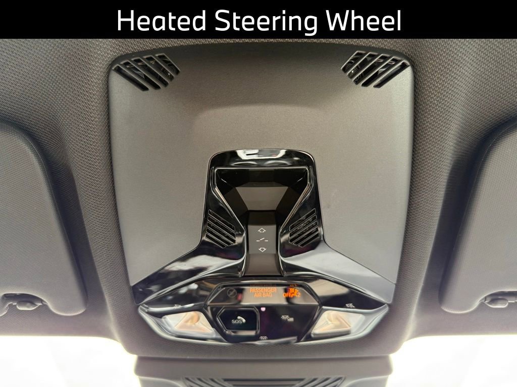 Certified 2025 BMW X1 xDrive28i w/ Technology Package image 18