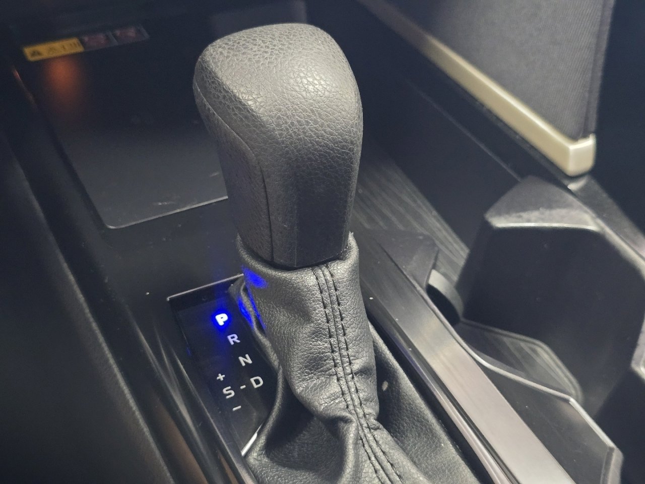 Certified 2025 Toyota Camry LE FWD image 28