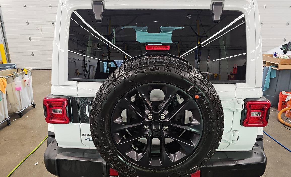 Used 2025 Jeep Wrangler Backcountry image 5