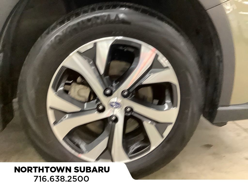 Used 2021 Subaru Outback Touring w/ Popular Package #2 AWD/4WD image 26