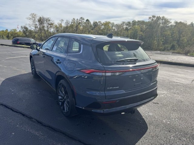 New 2025 Toyota Crown Signia image 5