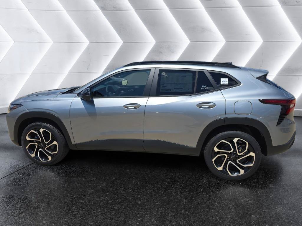New 2026 Chevrolet Trax RS w/ Driver Confidence Package FWD image 8