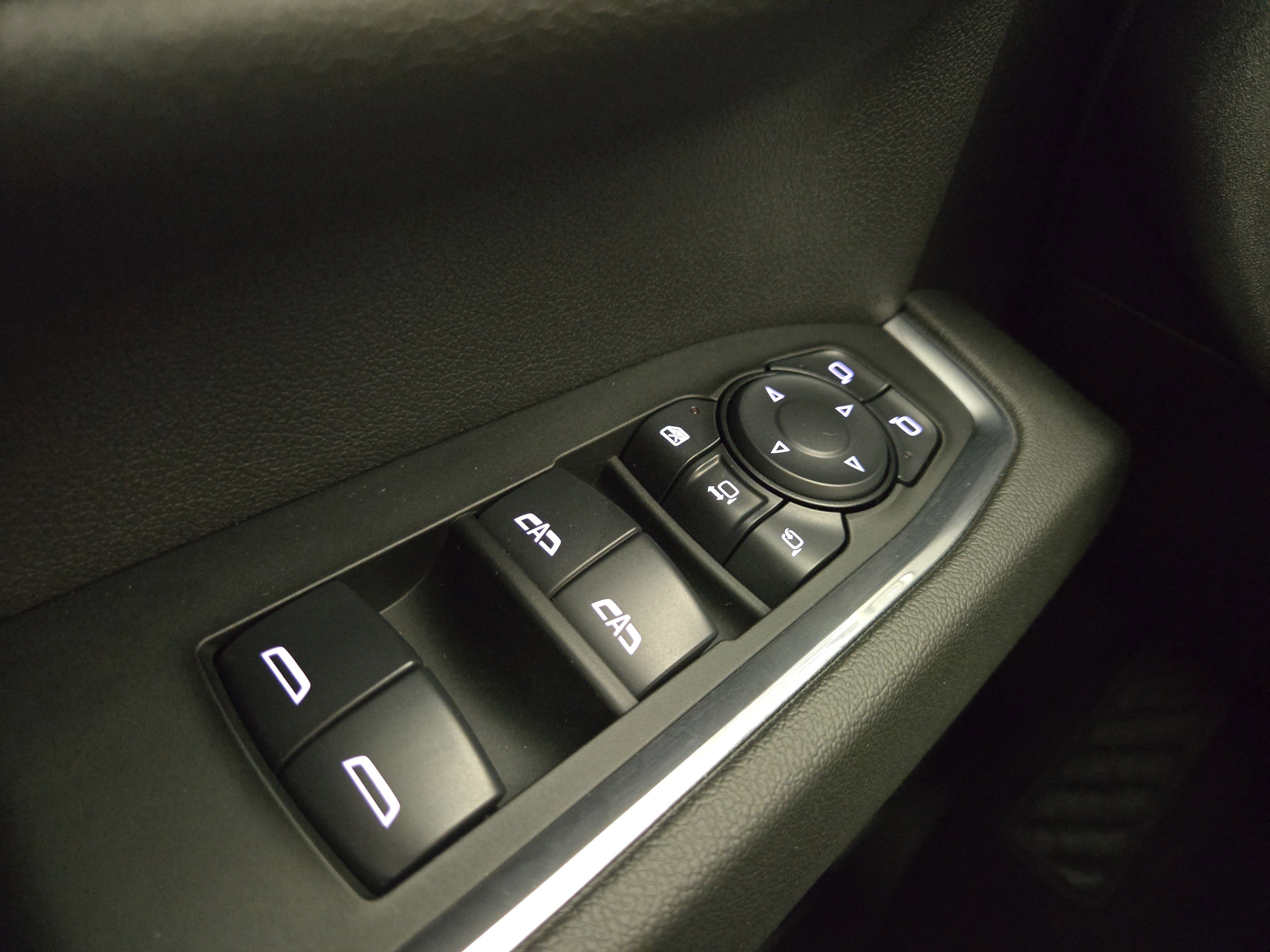 Used 2025 Chevrolet Silverado 3500 High Country w/ Technology Package image 28