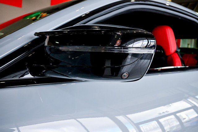 Used 2023 BMW M4 Coupe w/ Executive Package image 15