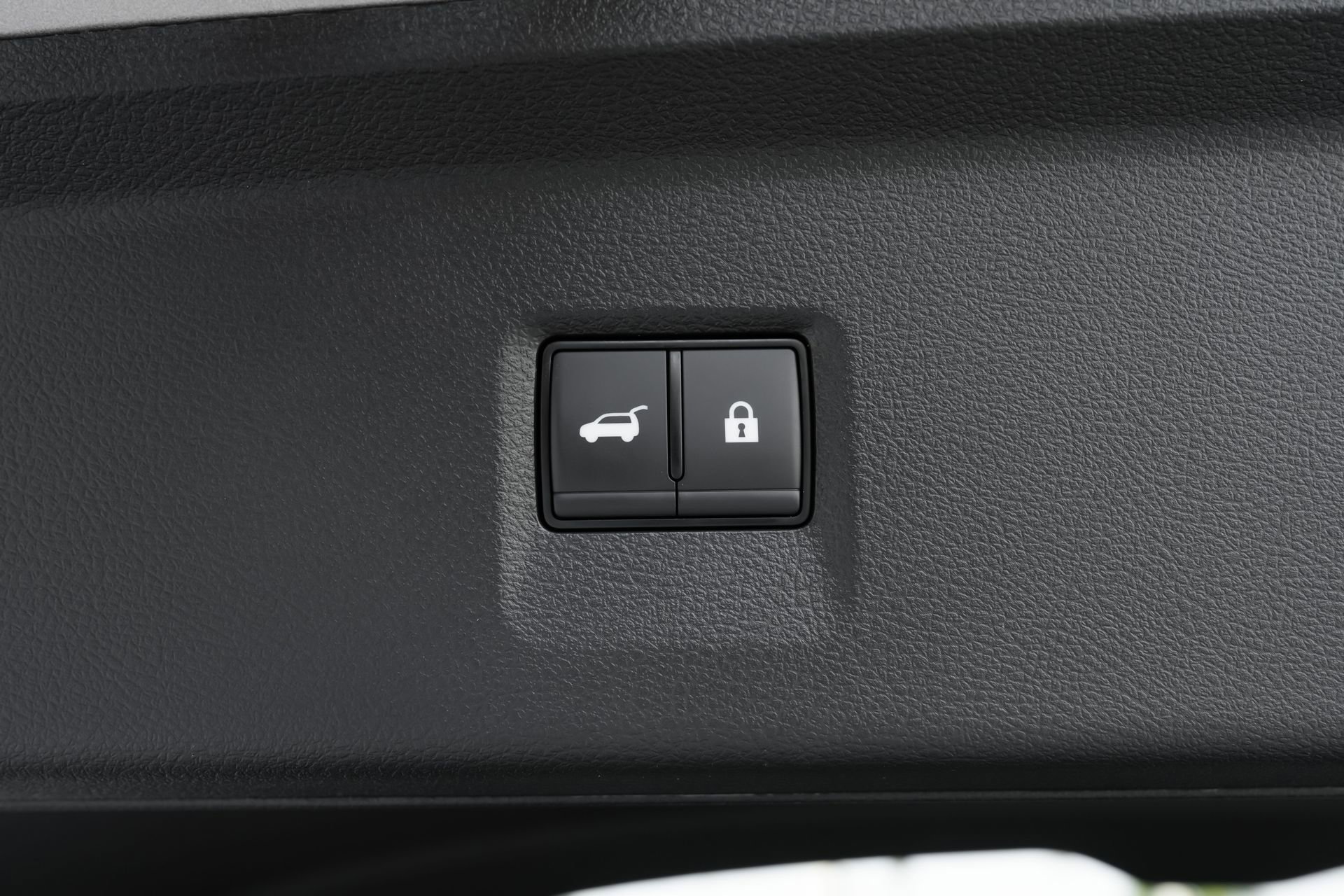 Certified 2026 INFINITI QX60 Luxe w/ Cargo Package image 42