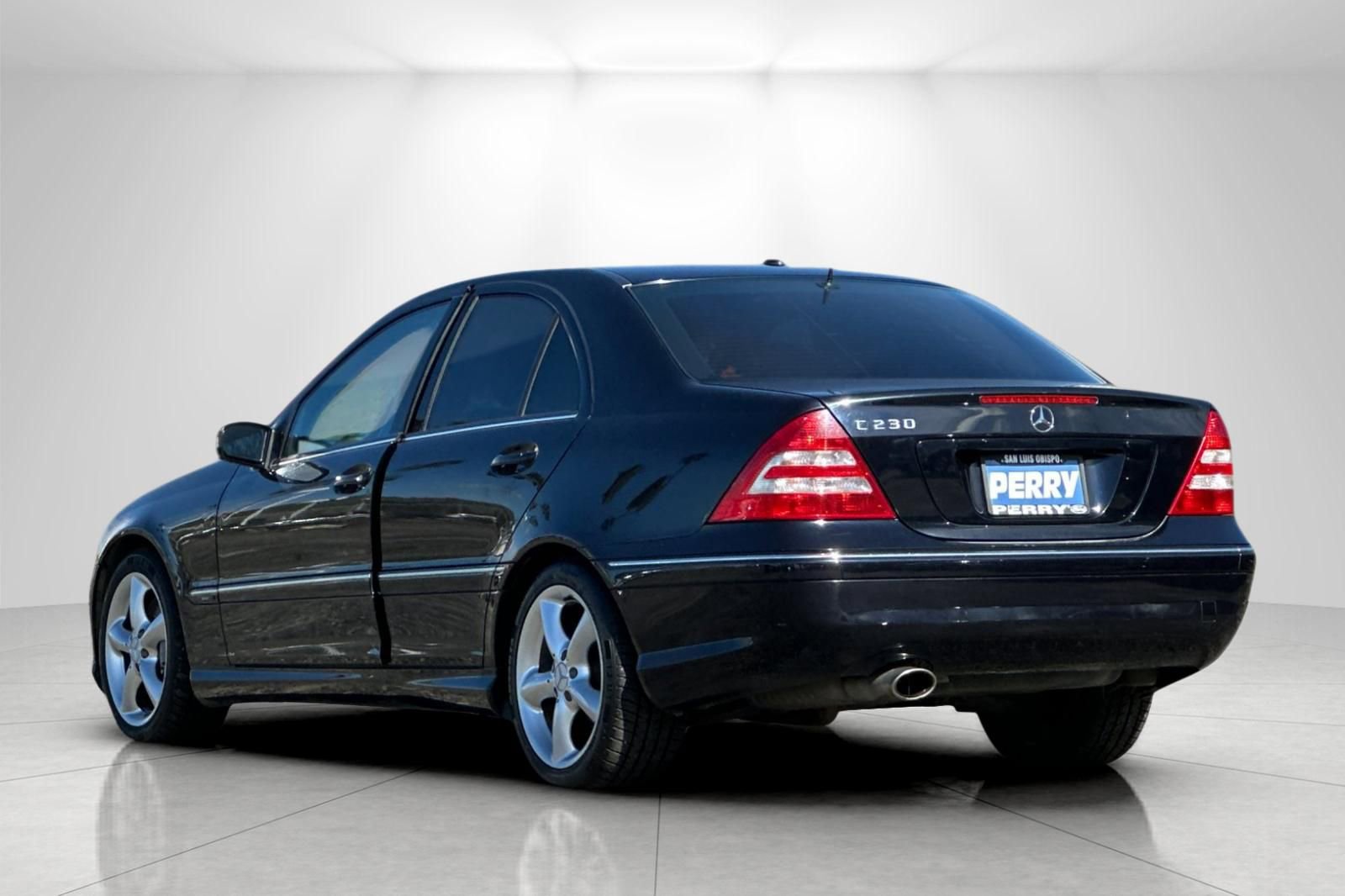 Used 2006 Mercedes-Benz C 230 Sedan image 5