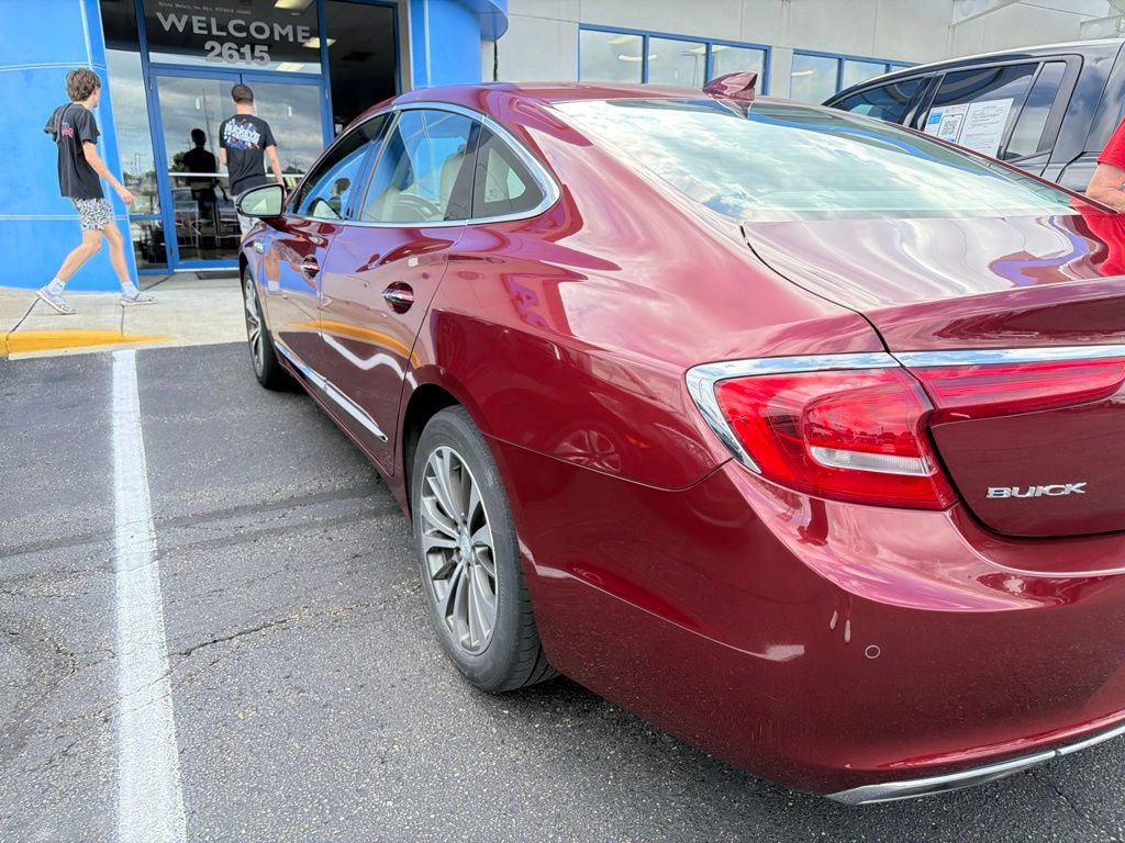 Used 2017 Buick LaCrosse Premium w/ Sun and Shade Package AWD/4WD image 6