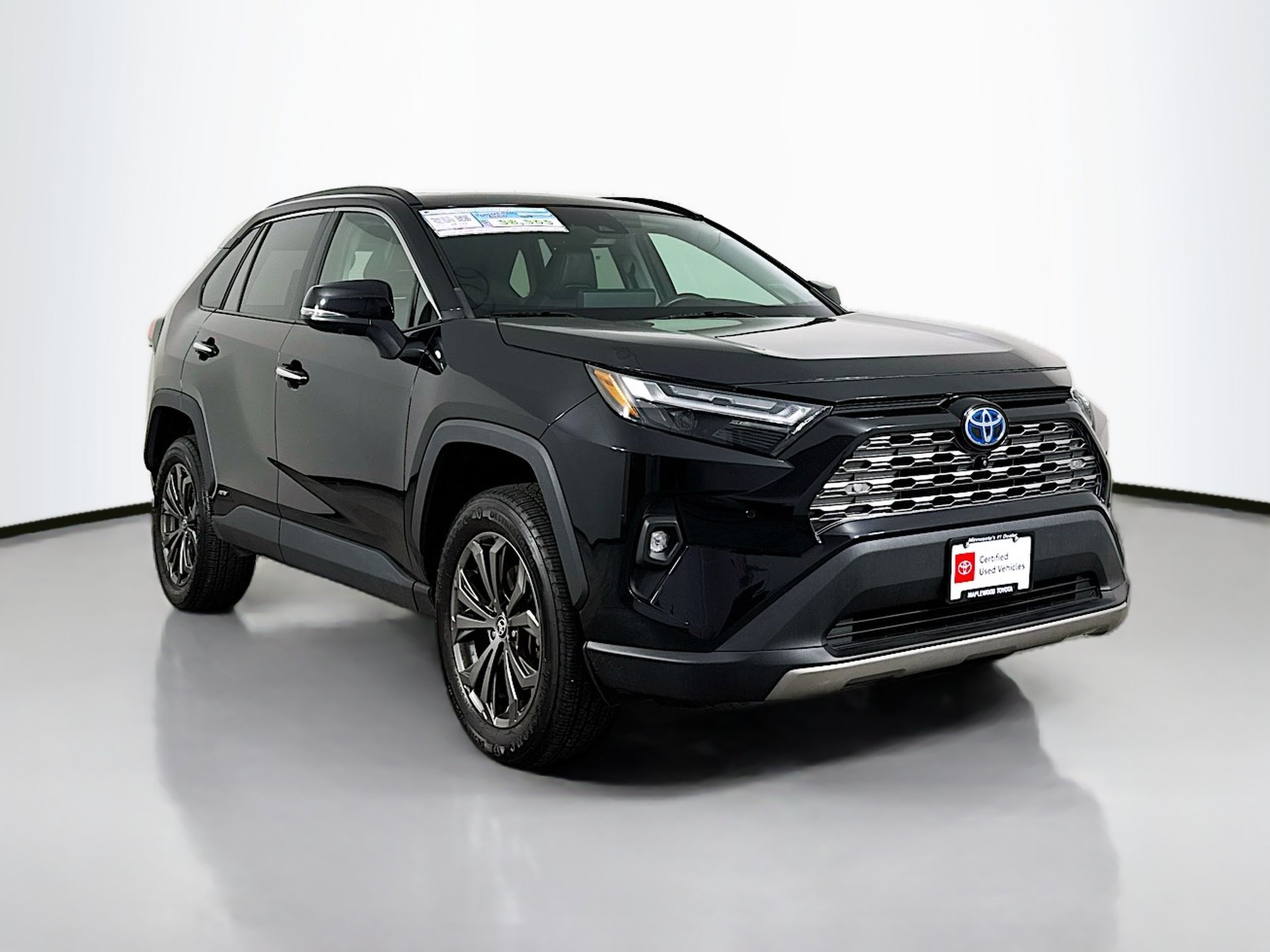 Certified 2023 Toyota RAV4 Limited AWD/4WD image 1