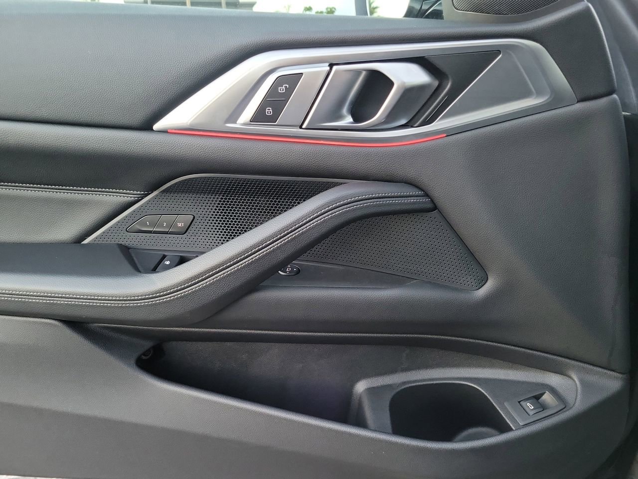 Used 2022 BMW 430i Convertible image 14