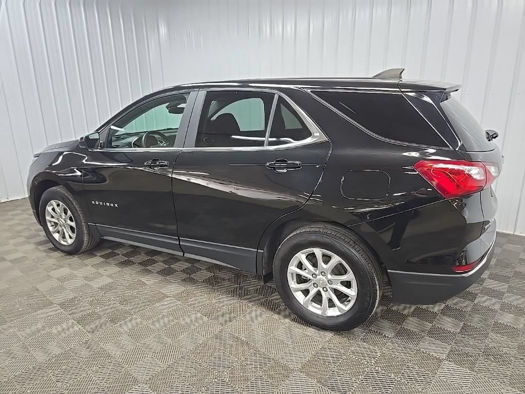 Used 2021 Chevrolet Equinox LT w/ LPO, Floor Liner Package AWD/4WD image 4