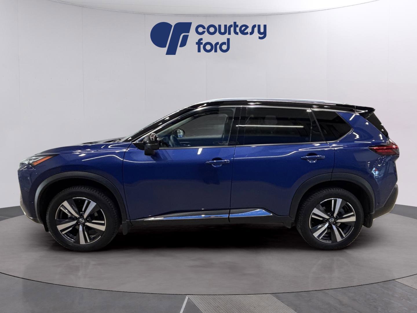Used 2021 Nissan Rogue Platinum AWD/4WD image 4