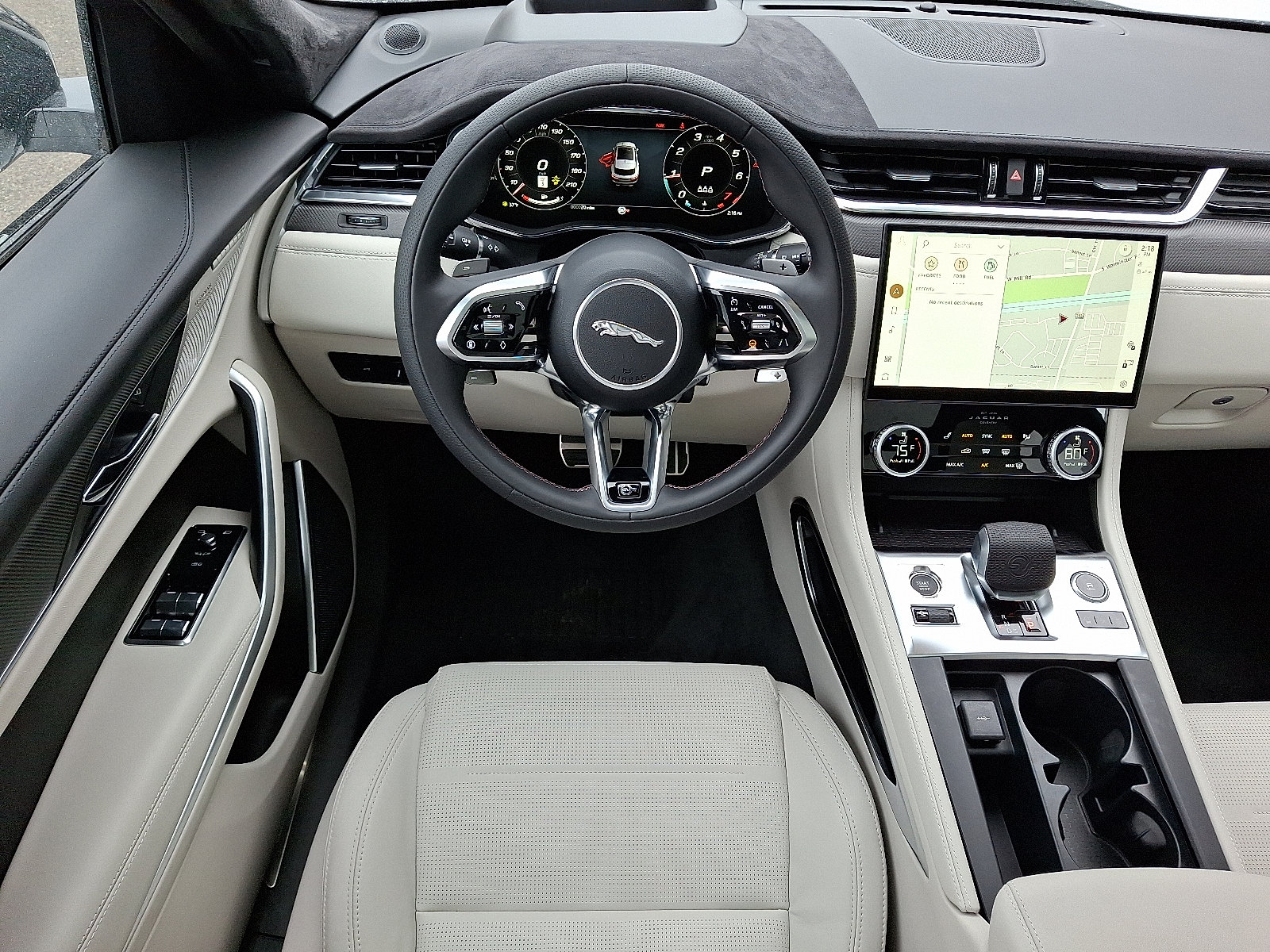 New 2026 Jaguar F-PACE SVR 575 Edition AWD/4WD image 4