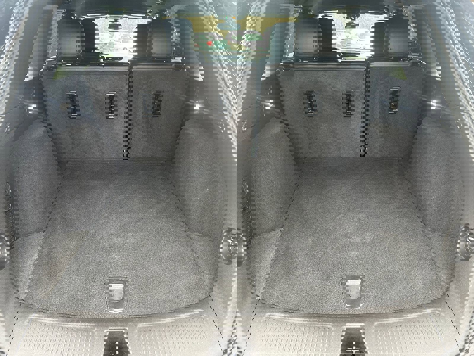 New 2024 Cadillac XT5 Luxury image 12