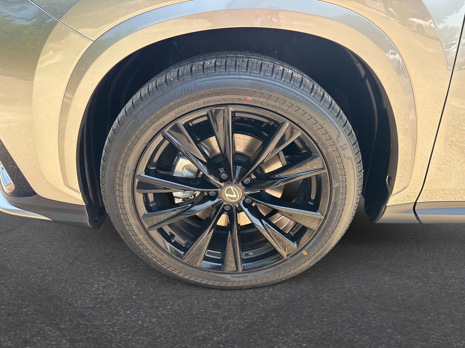 New 2026 Lexus NX 350 F Sport AWD/4WD image 10
