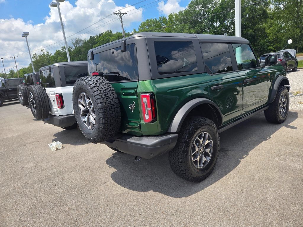 New 2025 Ford Bronco Badlands AWD/4WD image 4