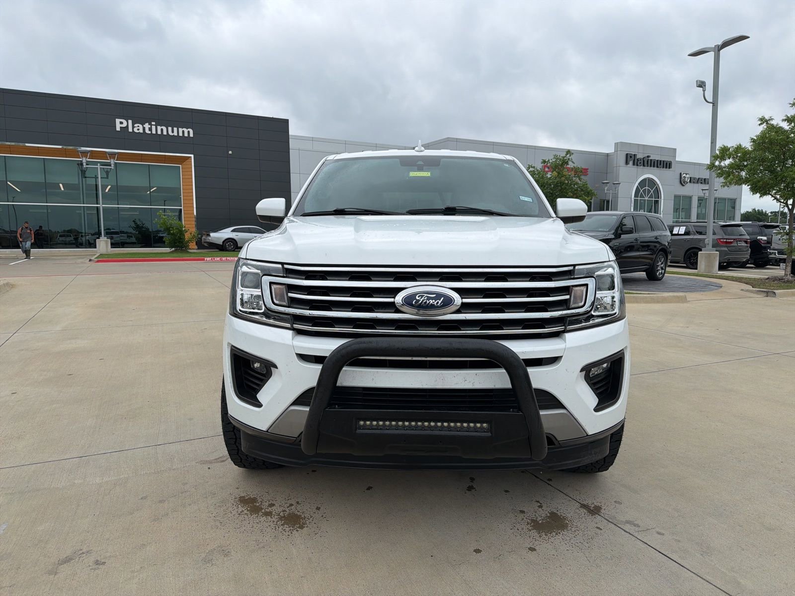 Used 2021 Ford Expedition XLT RWD image 8