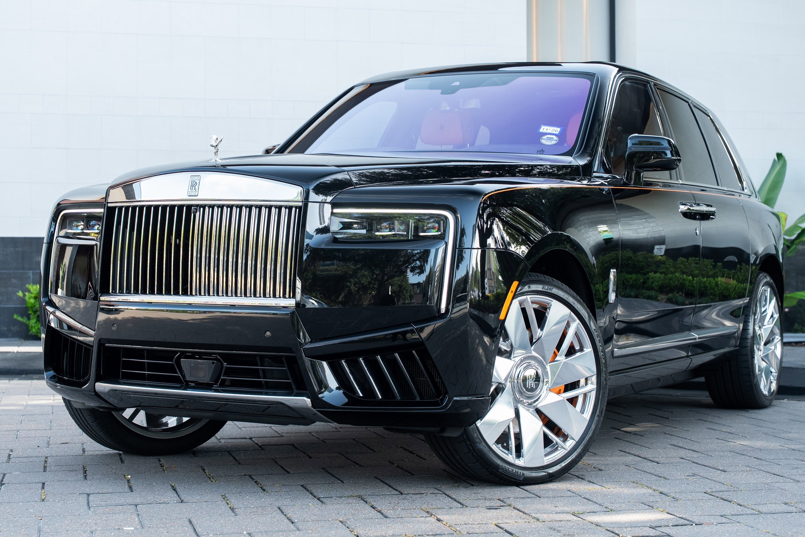 Used 2025 Rolls-Royce Cullinan image 68