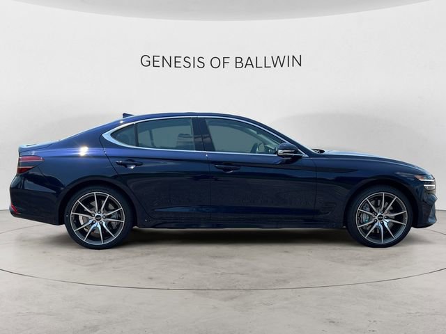 Used 2026 Genesis G70 2.5T Prestige image 9