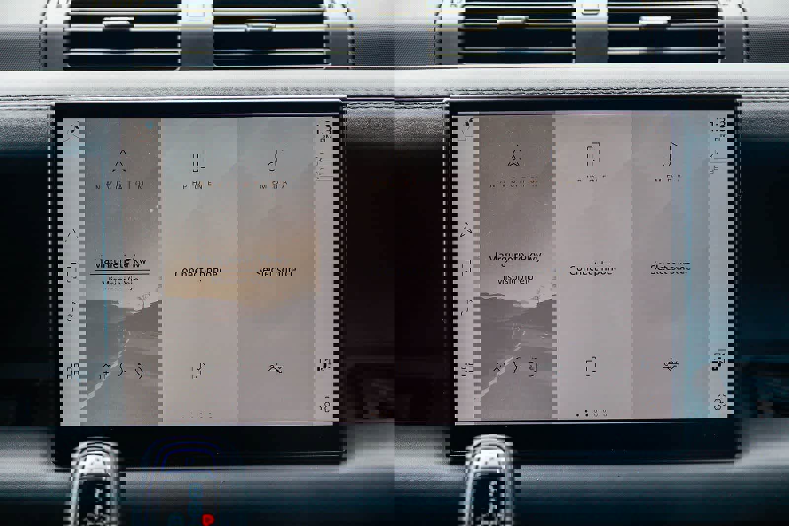 Used 2023 Land Rover Defender 130 X-Dynamic SE image 14