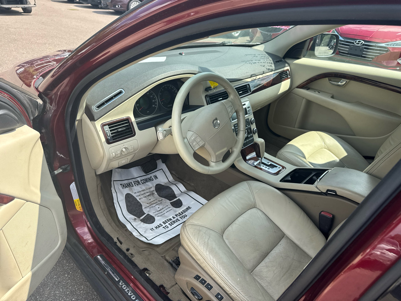 Used 2008 Volvo XC70 3.2 image 9