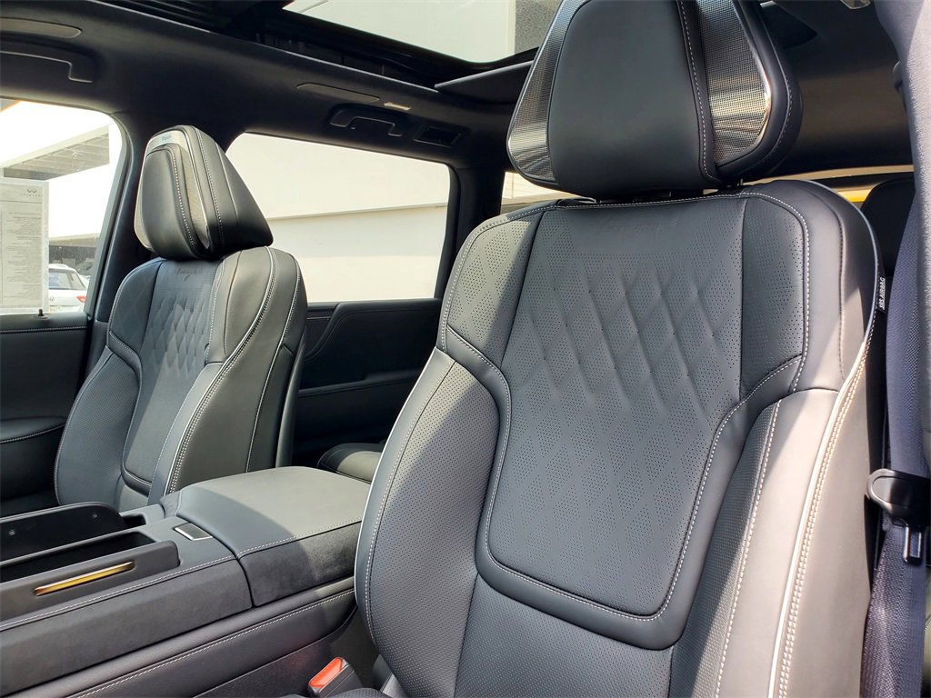 New 2025 INFINITI QX80 Autograph image 15