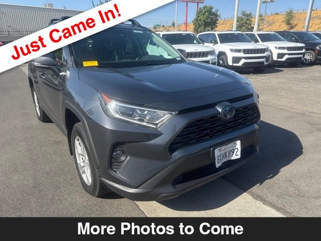 Used 2021 Toyota RAV4 XLE AWD/4WD image 8