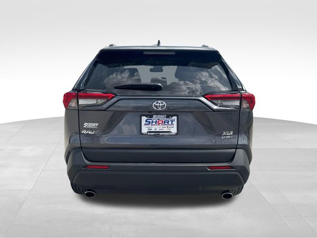 Used 2025 Toyota RAV4 XLE image 6