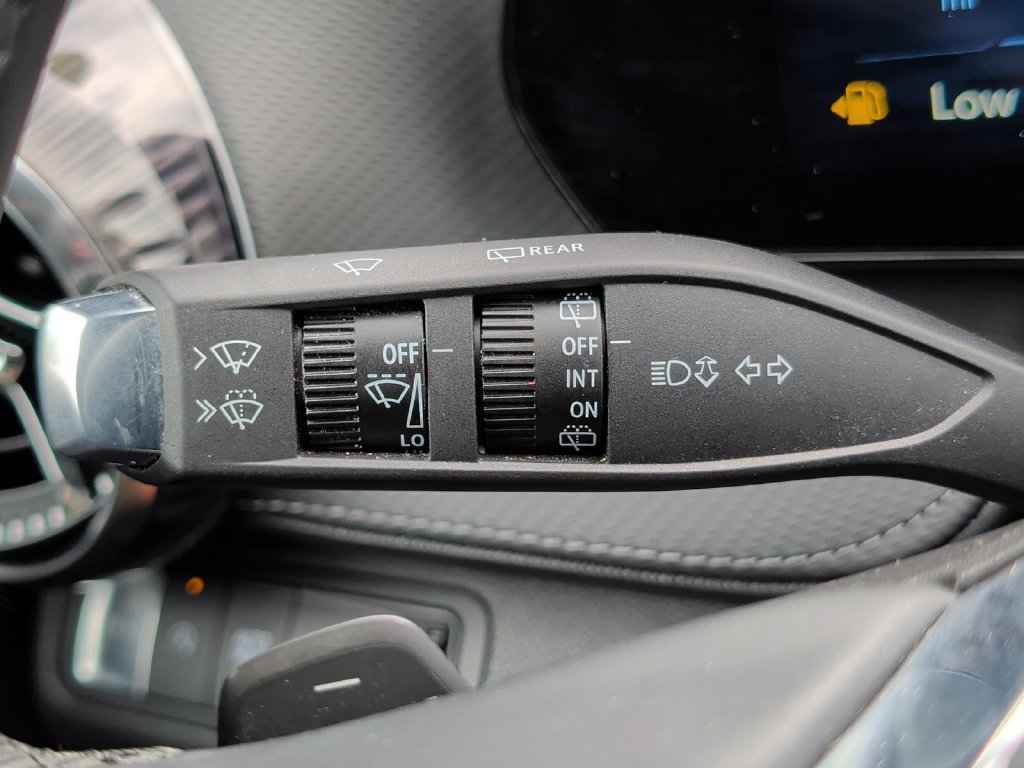 Used 2025 Chevrolet Equinox LT FWD image 44