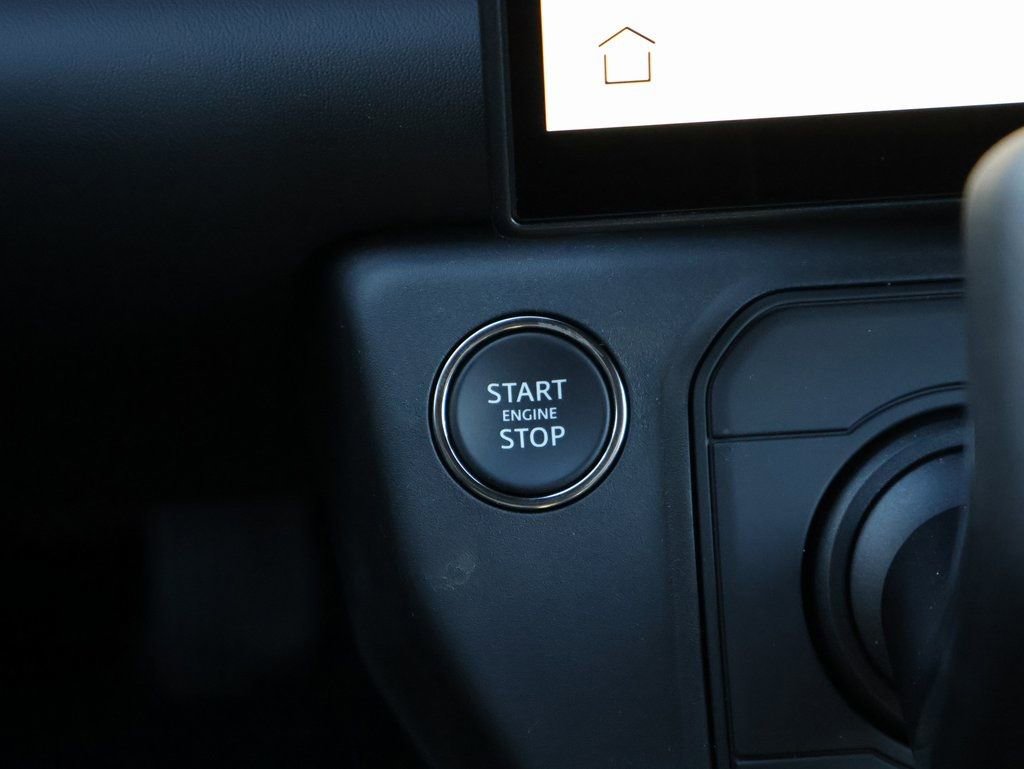 New 2026 Land Rover Defender 110 X-Dynamic SE image 26