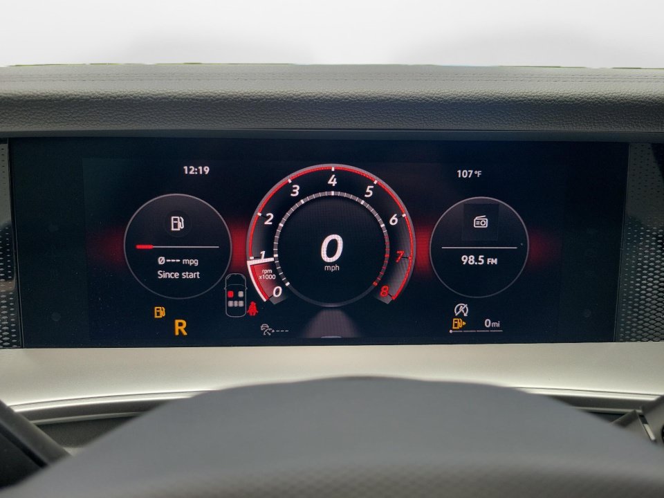 New 2026 Volkswagen Tiguan SE R-Line FWD image 11