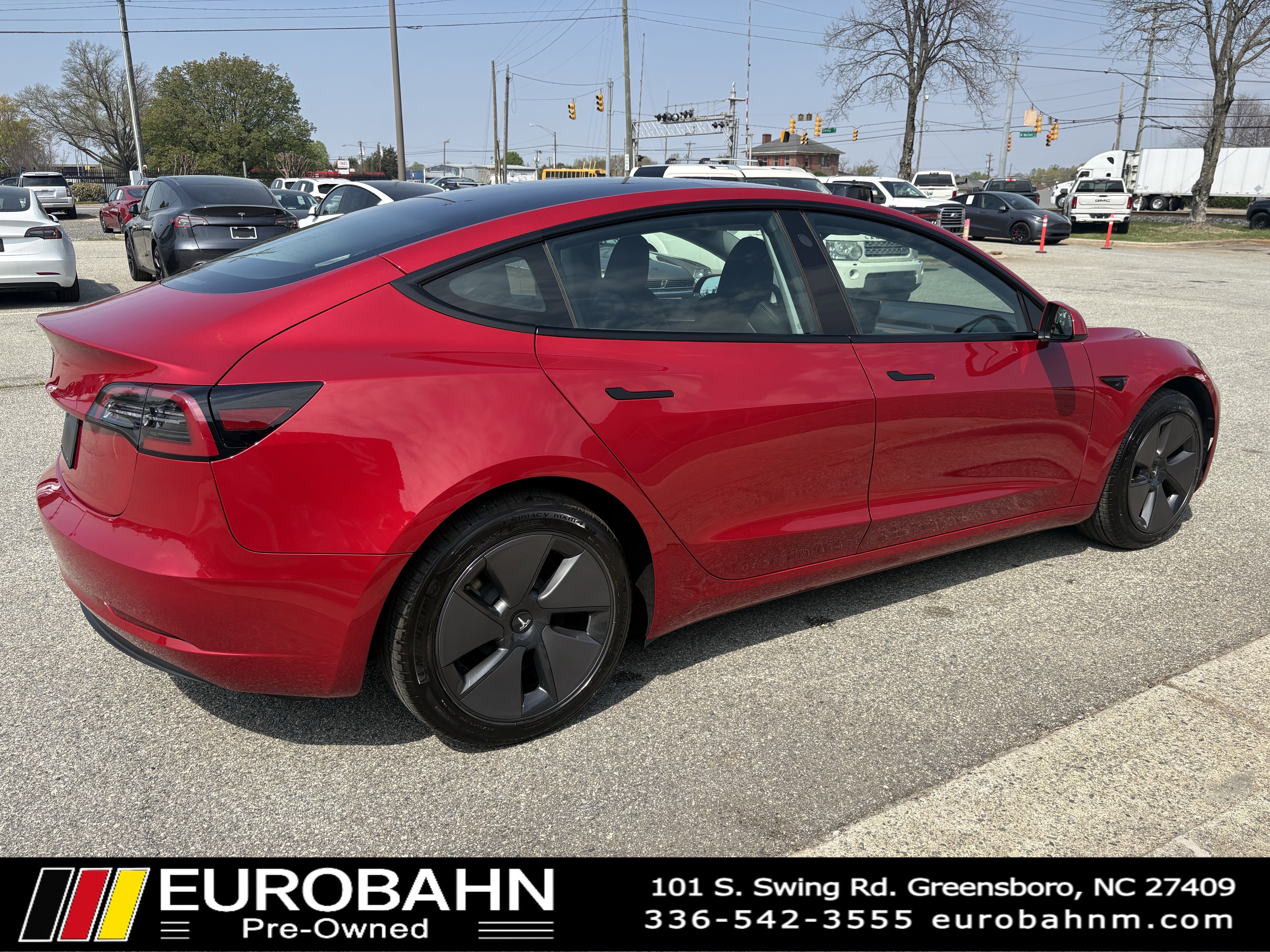 Used 2023 Tesla Model 3 Standard Range image 30