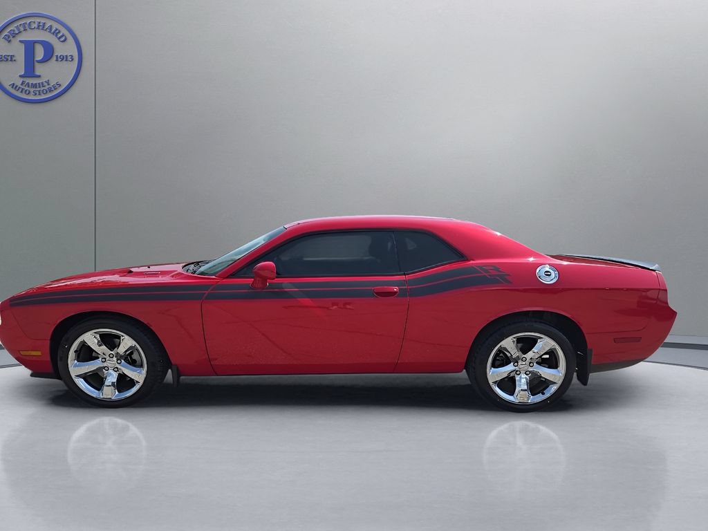 Used 2012 Dodge Challenger R/T Plus RWD image 4