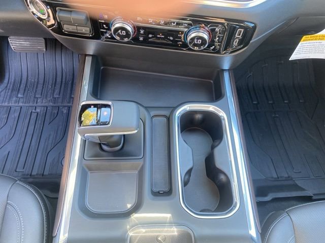 New 2026 GMC Sierra 1500 SLT image 19