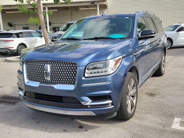 Used 2018 Lincoln Navigator L Reserve AWD/4WD image 3