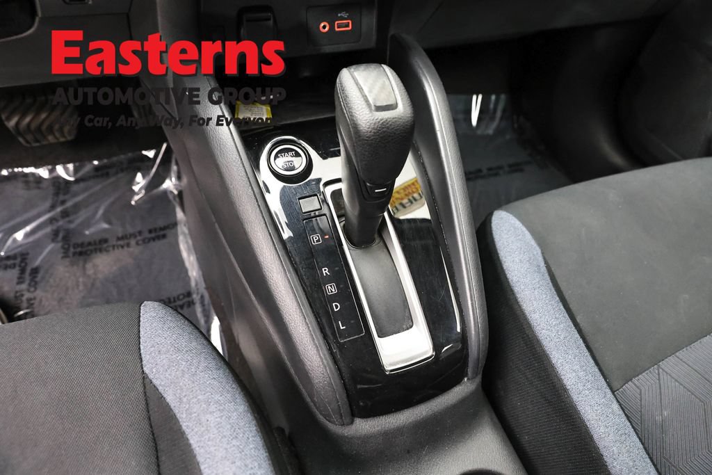 Used 2023 Nissan Versa SV FWD image 15