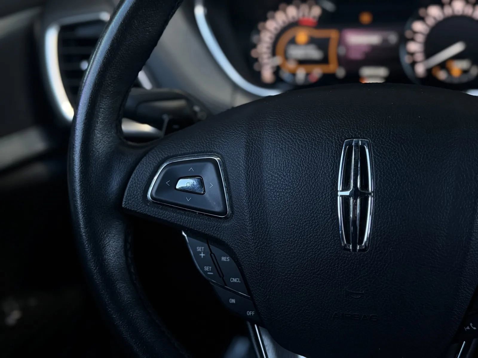Used 2016 Lincoln MKX Premiere FWD image 21