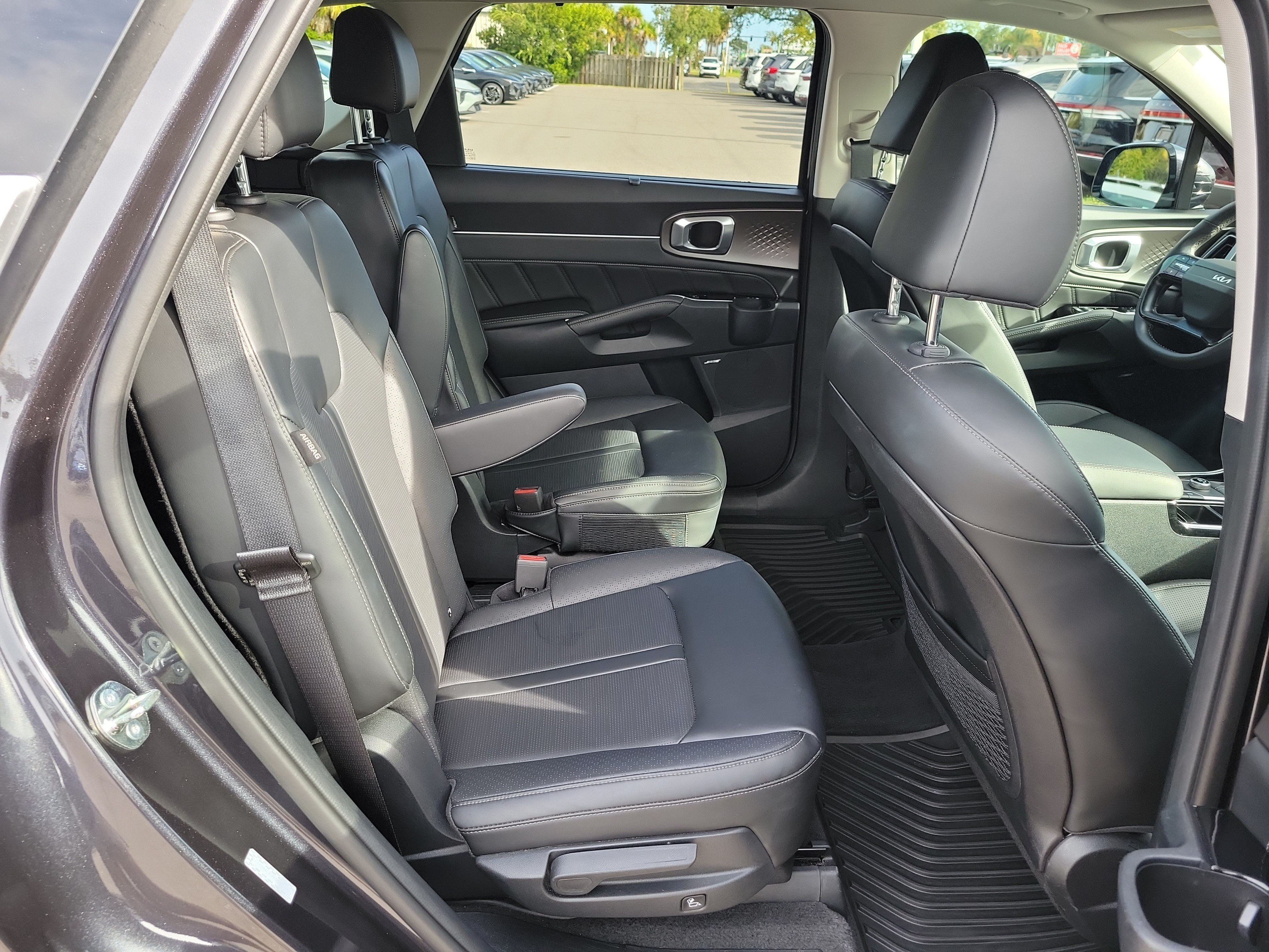 Certified 2026 Kia Sorento SX FWD image 10