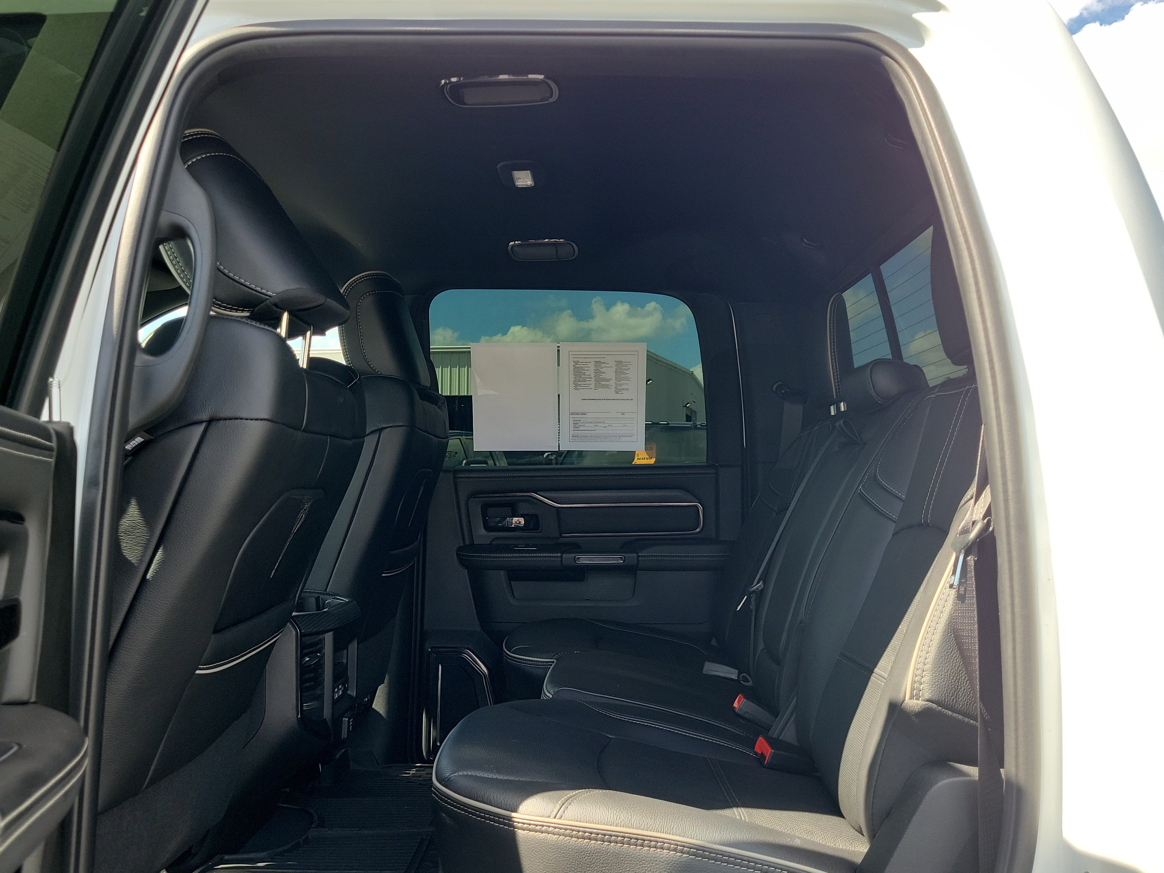 Used 2024 RAM 2500 Limited AWD/4WD image 12
