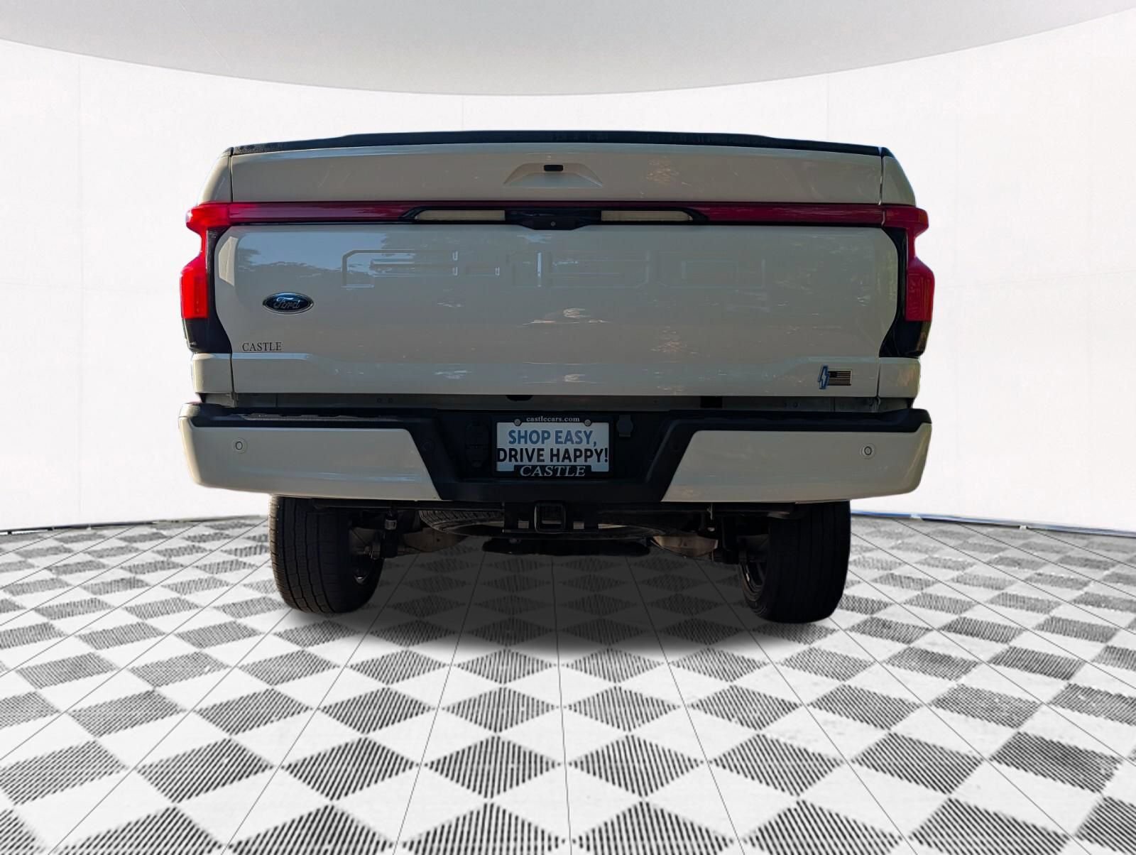 Used 2023 Ford F150 Lightning Platinum AWD/4WD image 20