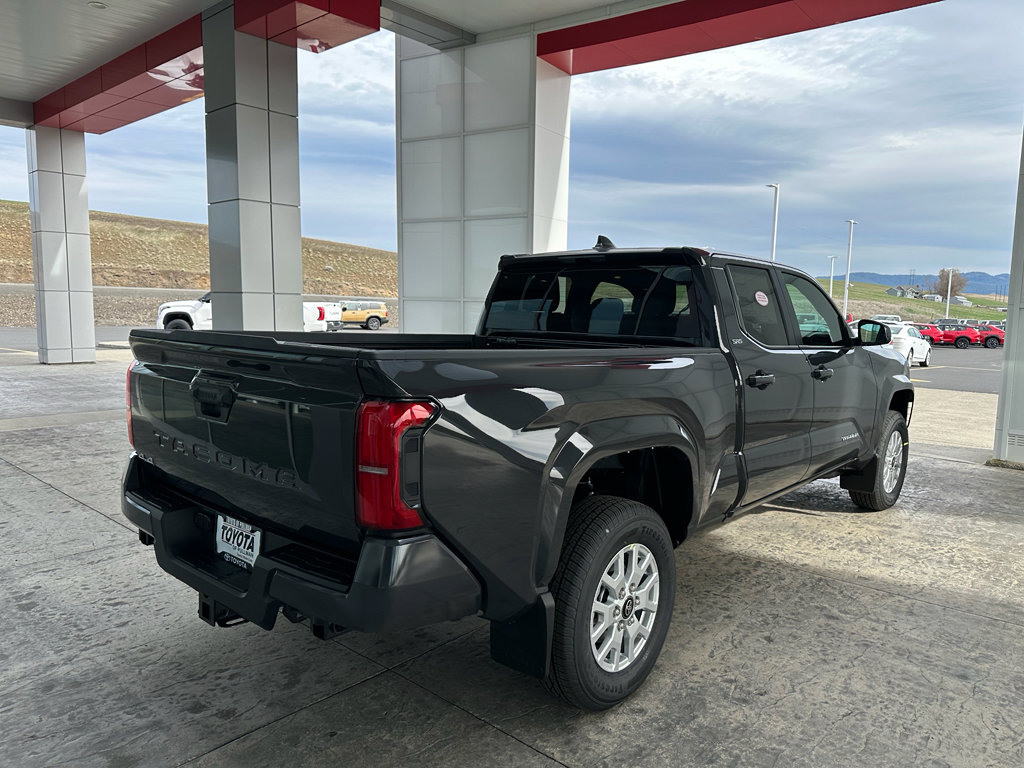New 2026 Toyota Tacoma SR5 image 8
