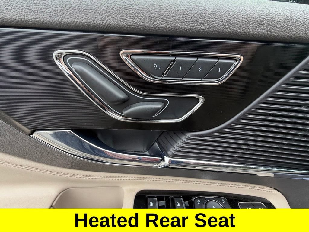 Used 2022 Lincoln Corsair AWD w/ Equipment Group 101A image 22