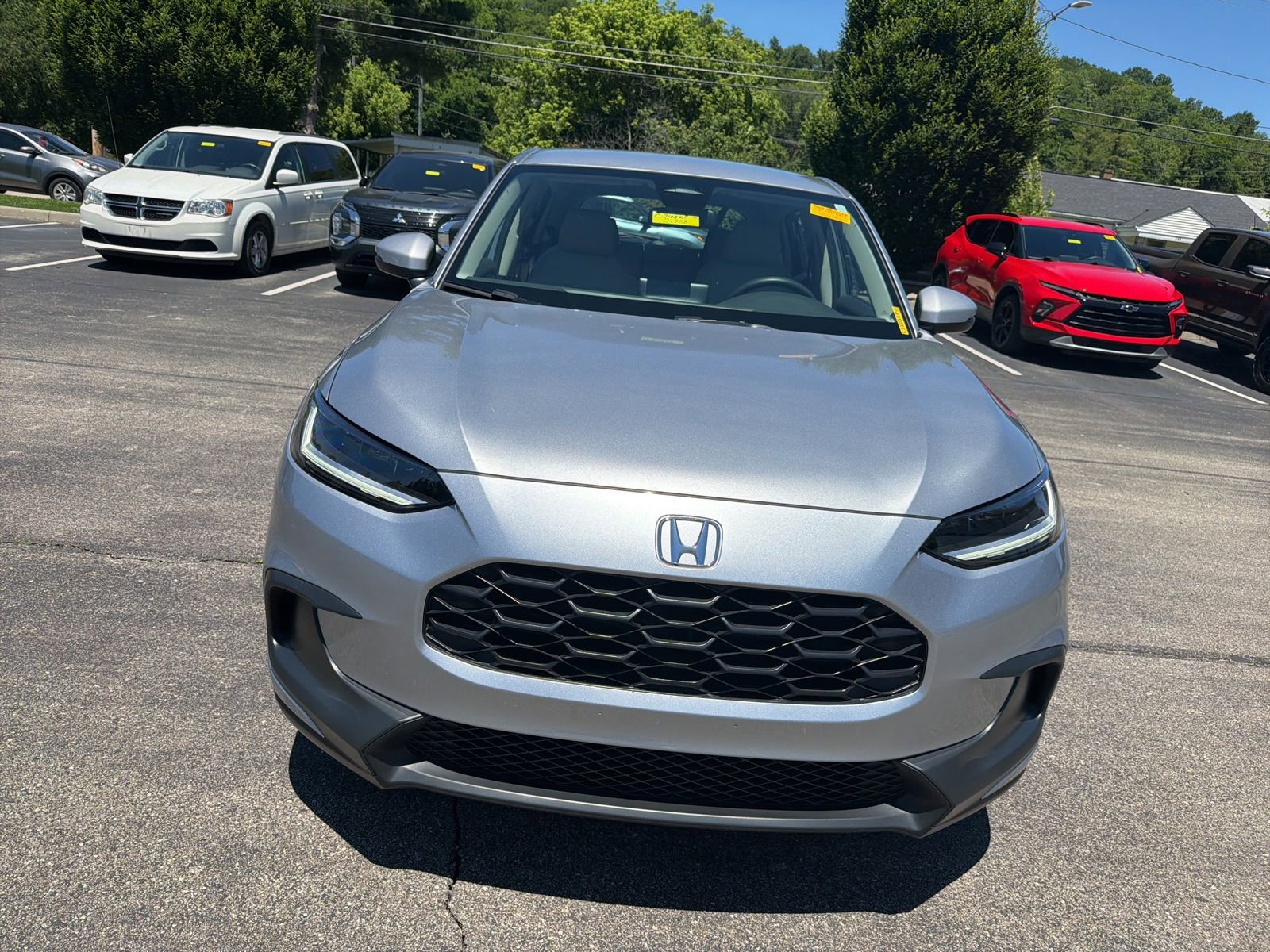 Used 2023 Honda HR-V LX image 8