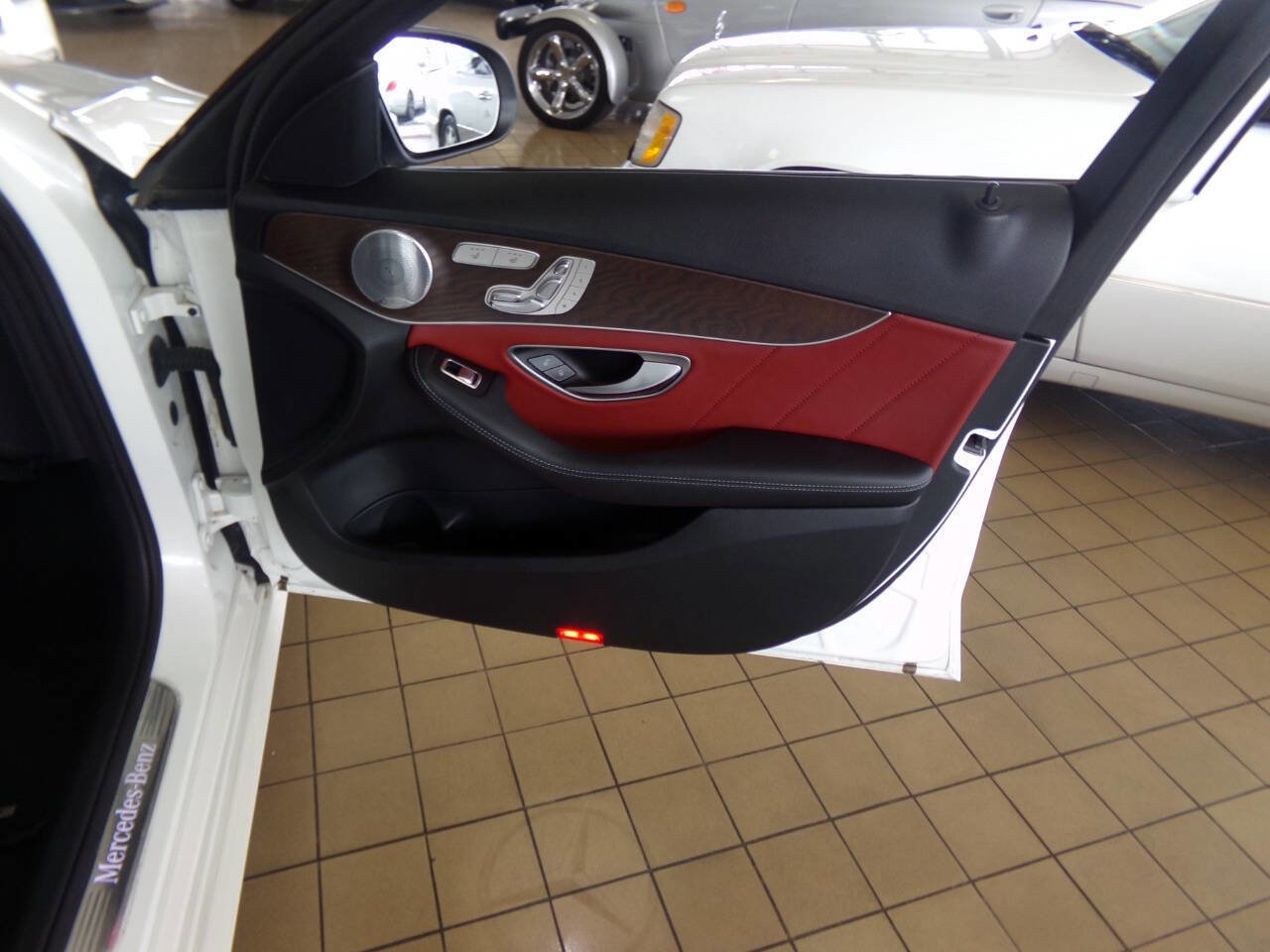 Used 2020 Mercedes-Benz C 300 Sedan w/ AMG Line image 30