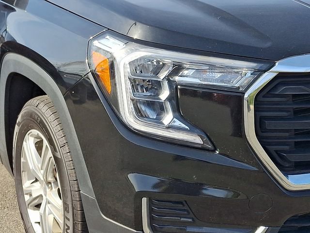 Used 2022 GMC Terrain SLE image 6