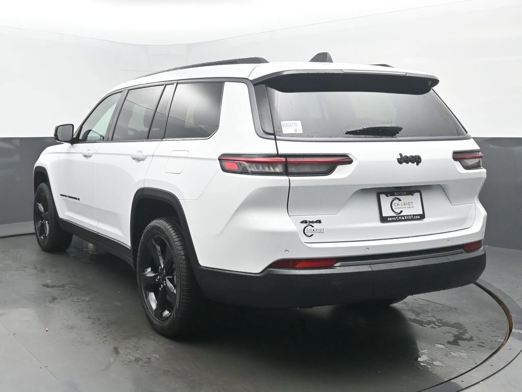 New 2026 Jeep Grand Cherokee L Limited w/ Limited Altitude Package AWD/4WD image 3