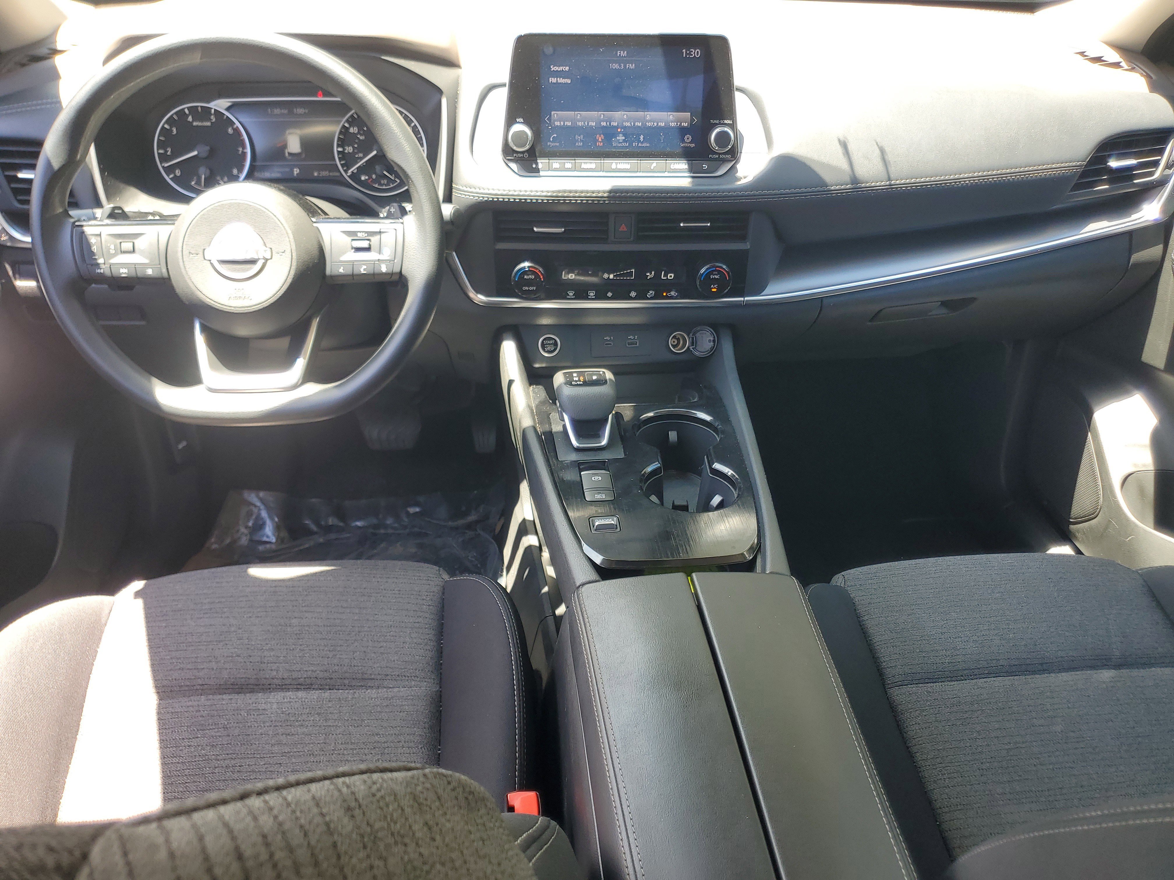 Used 2023 Nissan Rogue SV FWD image 12