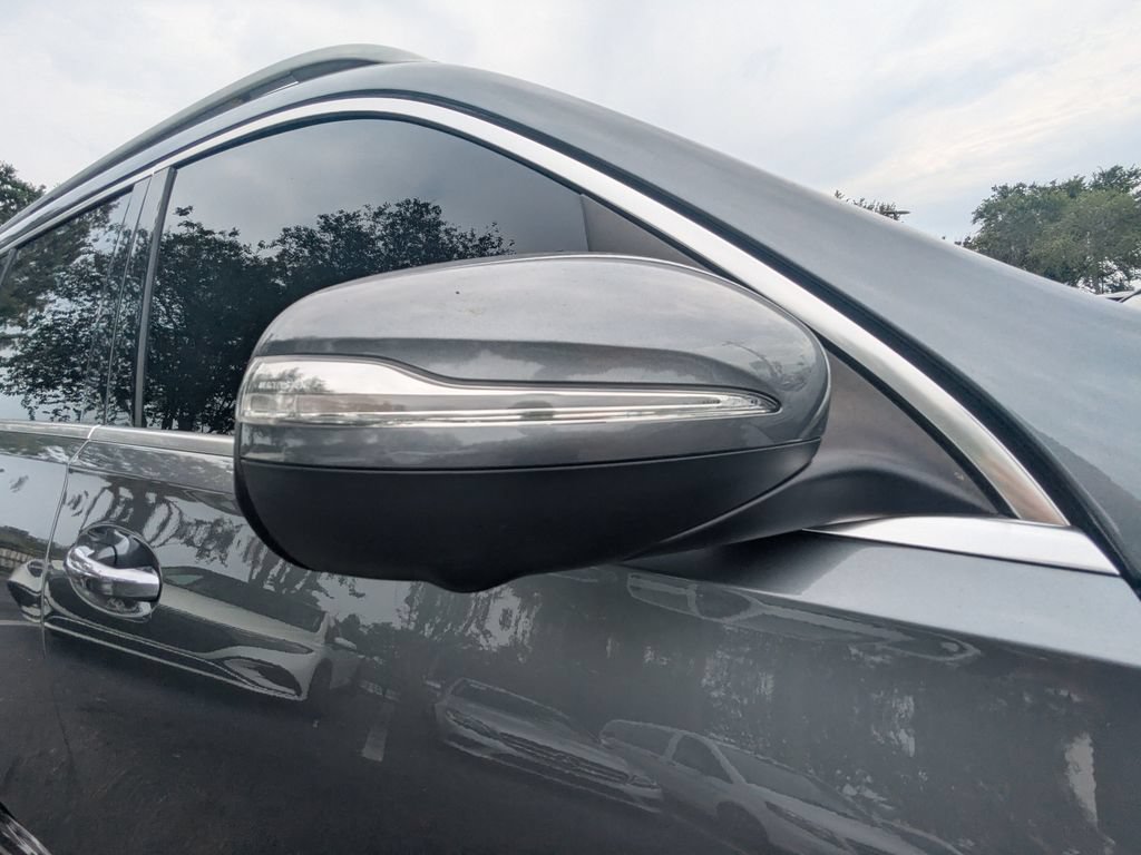 Certified 2020 Mercedes-Benz GLS 450 4MATIC image 23