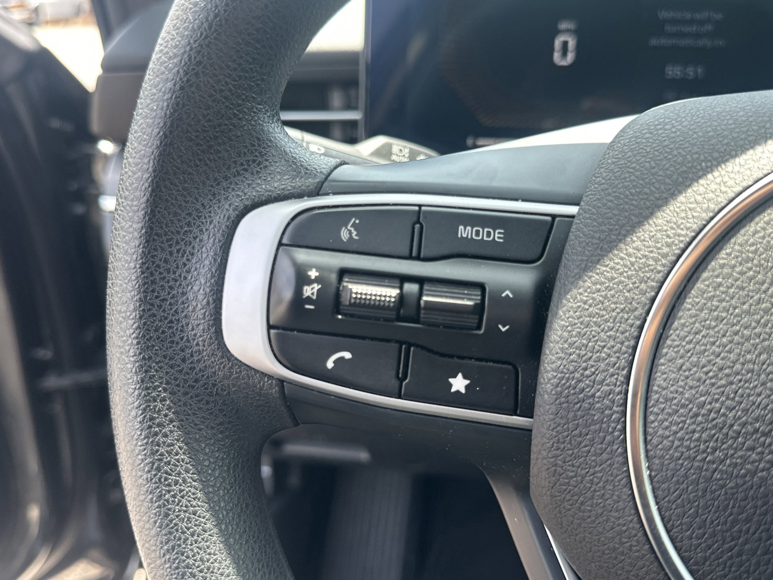 Used 2025 Kia K5 LXS FWD image 24