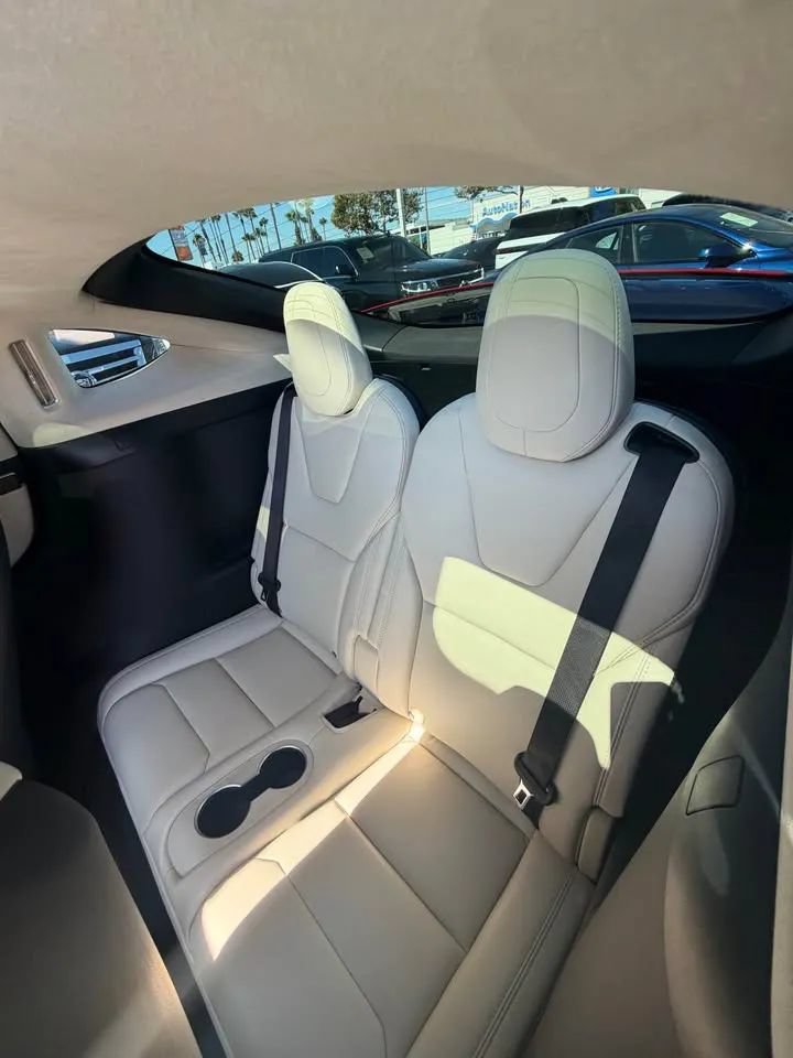 Used 2017 Tesla Model X 100D AWD/4WD image 11